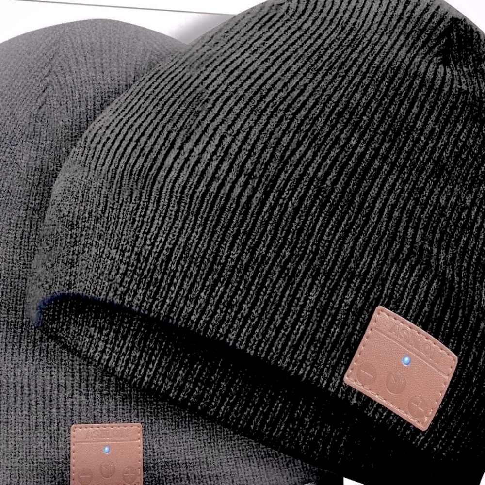 Beanie Knit NEW Black One Size New Sealed Unisex Men or Women Bluetooth